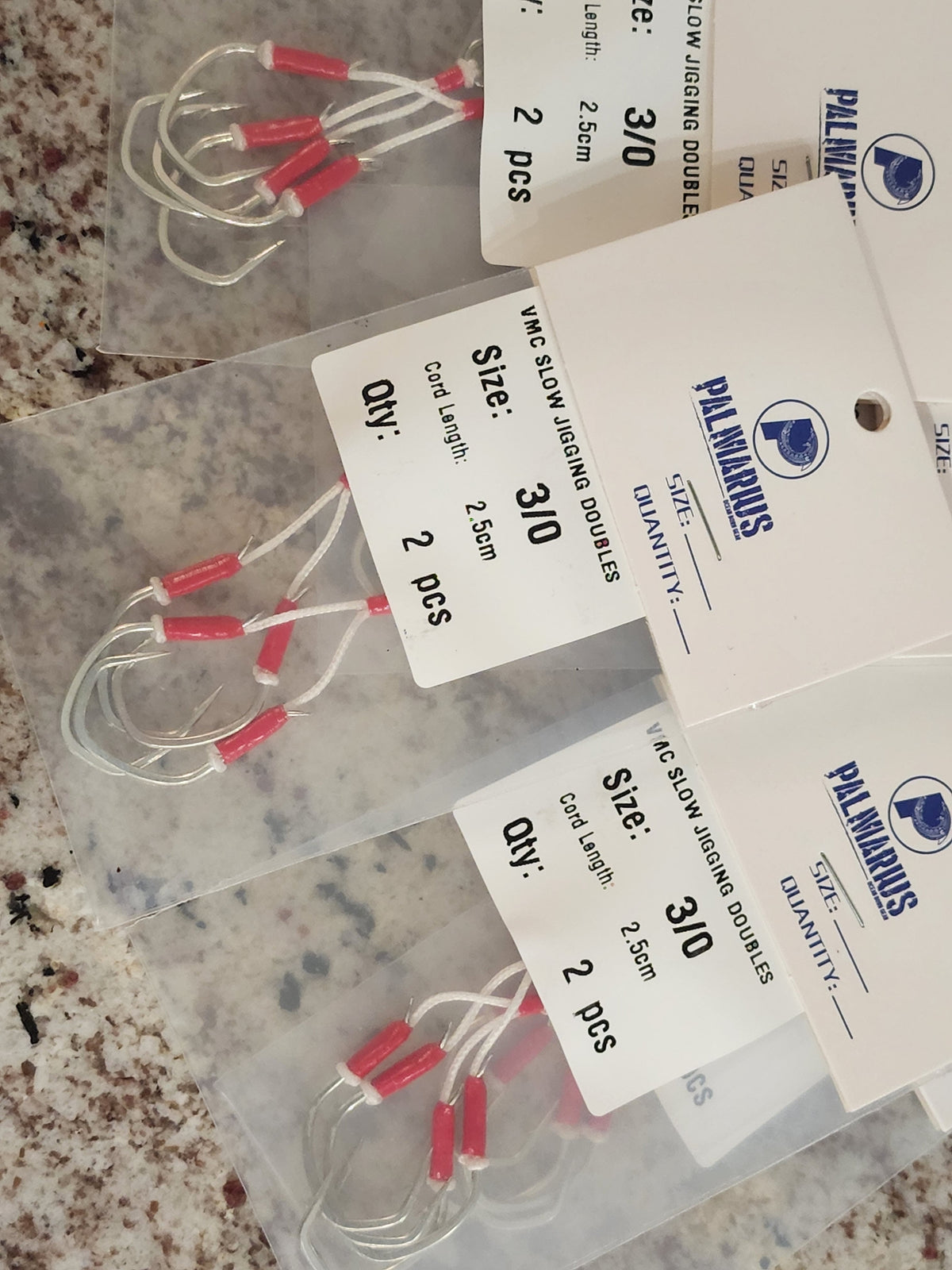 VMC 7117 Dual Assist Hook Medium Wire Spade Connection