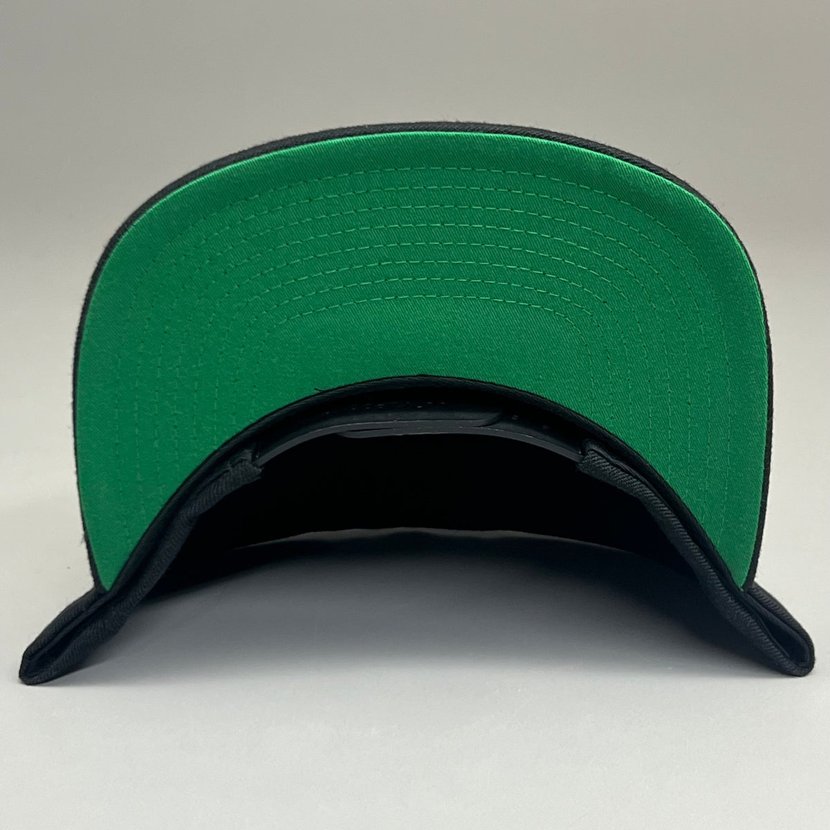 YUPOONG (10 PACK) Classic Snapback Baseball Cap / Hat - Black - Bulk!