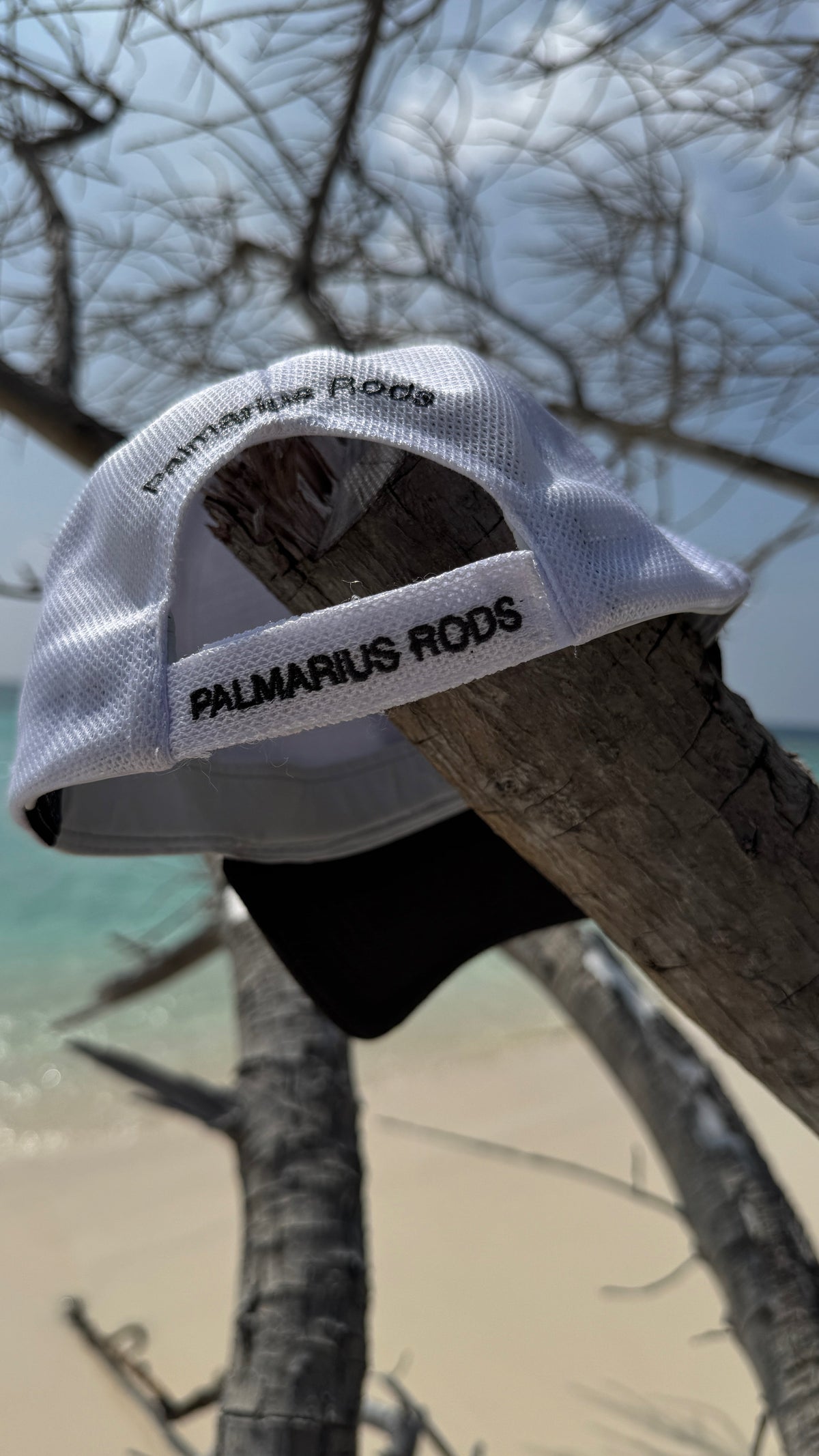 Palmarius Fishing Cap Mesh Velcro Closure Ponytail Friendly